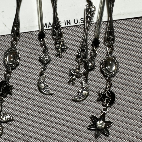 Banana Bob vintage earrings - Picture 5 of 12